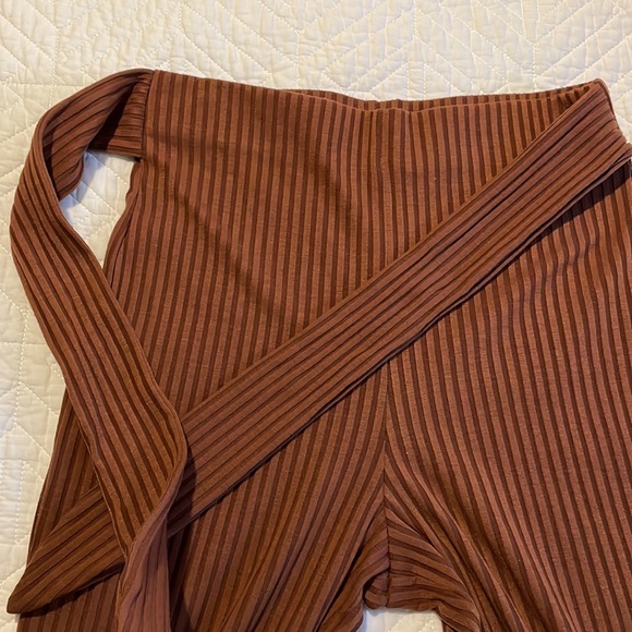 NWOT Song of Style Ines Knit Pant in Rust Brown - Picture 10 of 13